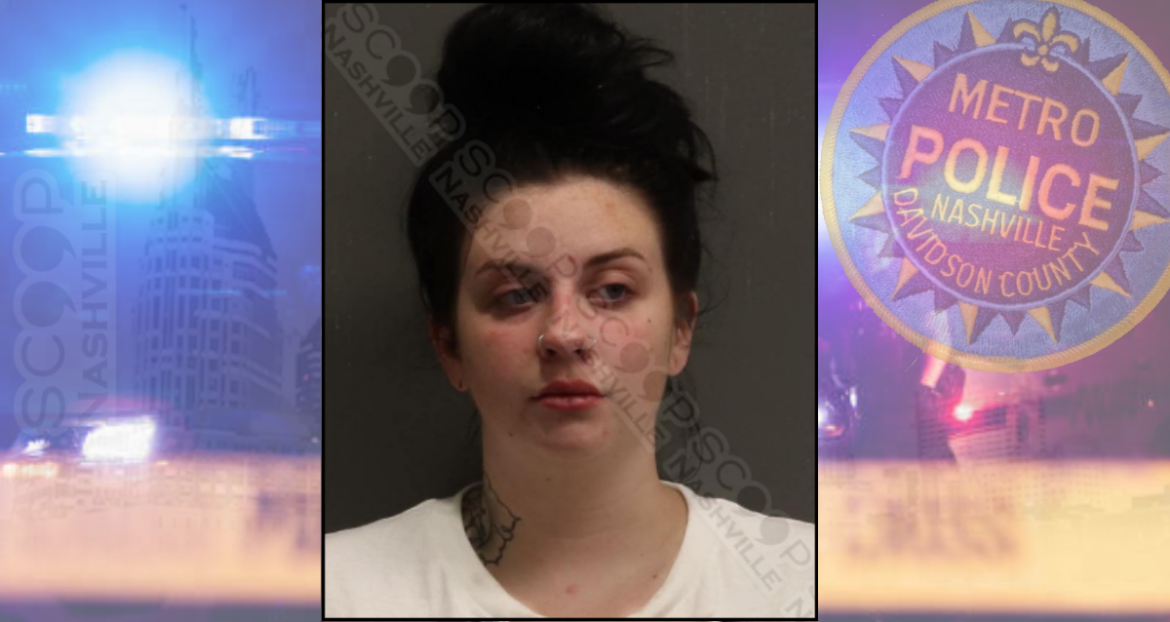 Savannah Reynolds charged with DUI in Nashville after crashing into utility pole
