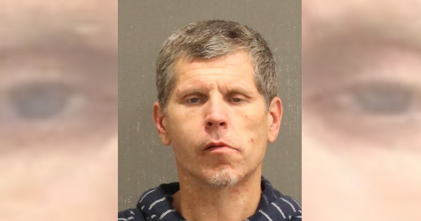 Registered sex offender charged with Kroger burglary