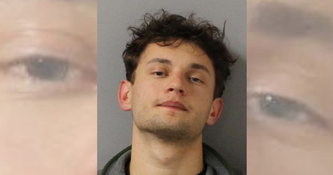 Man tells police “I’m so high I don’t know what to do” during DUI arrest